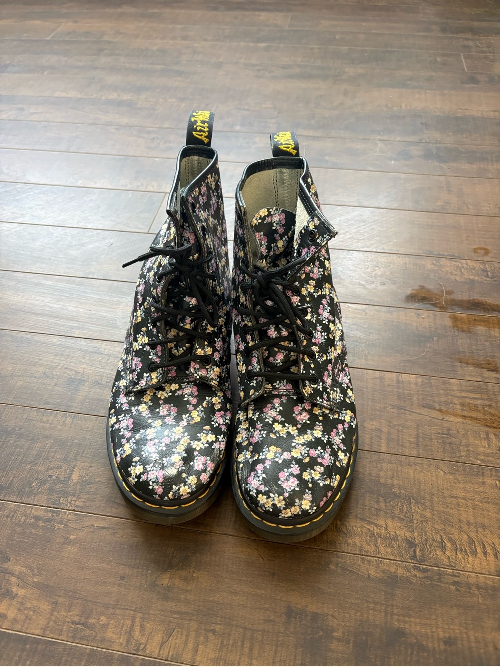 Dr. Martens 1460 Floral boots